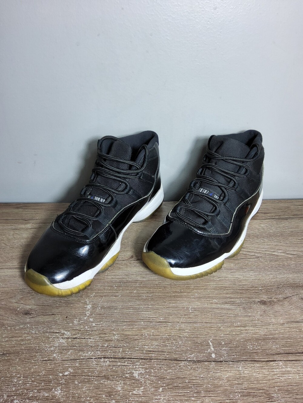 Nike Air Jordan 11 Retro Space Jam Black Blue Mens Size 10